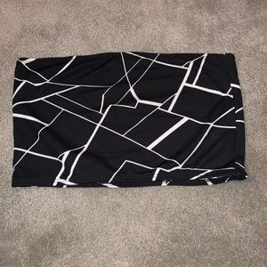 Black and white tube top